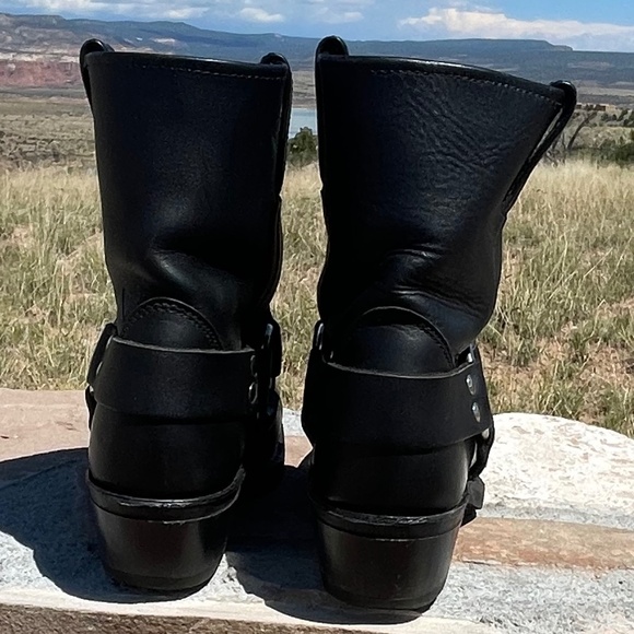 Frye 8R Harness Boots (Black/Size 7) - Picture 4 of 16